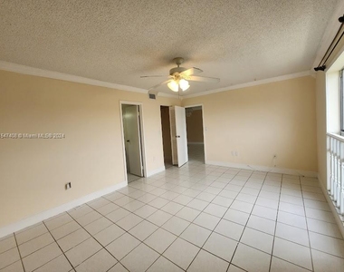 8350 Sands Point Blvd - Photo Thumbnail 7