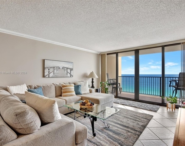 2201 S Ocean Dr - Photo Thumbnail 10