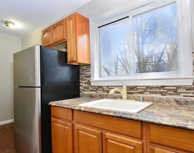 89 Wrentham St - Photo Thumbnail 17