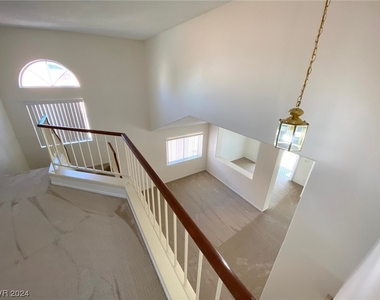 270 Spring Hills Lane - Photo Thumbnail 13