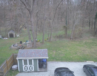 143 Meadowbrook Ln - Photo Thumbnail 11