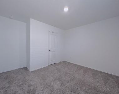 21197 Alder Oaks Drive - Photo Thumbnail 19