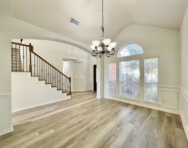 22923 Palomino Creek Court - Photo Thumbnail 8