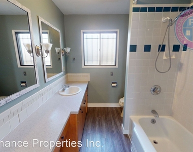 8426 Sw 8th Avenue - Photo Thumbnail 12