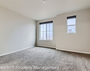 9311 Garnett Way Apt C - Photo Thumbnail 24