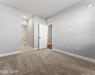 1841 S Dunkirk St #102 - Photo Thumbnail 10