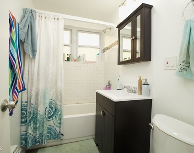 732 W. Roscoe, Unit Cdgn - Photo Thumbnail 17