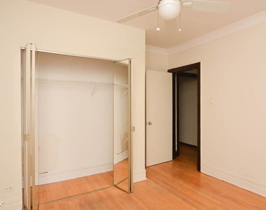 3823 N. Greenview, Unit W-4 - Photo Thumbnail 12