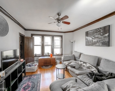 3815 N. Greenview, Unit E-8 - Photo Thumbnail 15