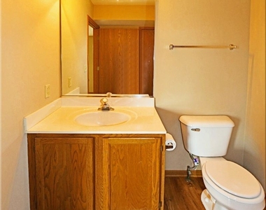 4 Unit At 5509-5515 45th Street - Photo Thumbnail 22