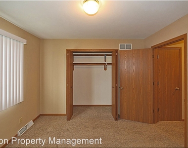 4 Unit At 5509-5515 45th Street - Photo Thumbnail 5