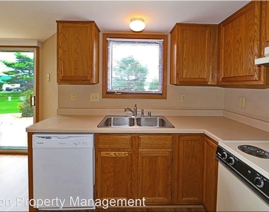 4 Unit At 5509-5515 45th Street - Photo Thumbnail 16