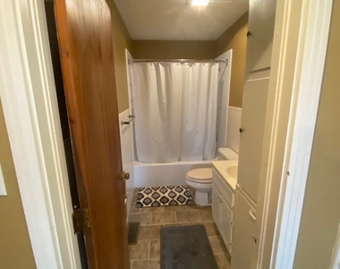 5329 Briercliff Rd - Photo Thumbnail 10