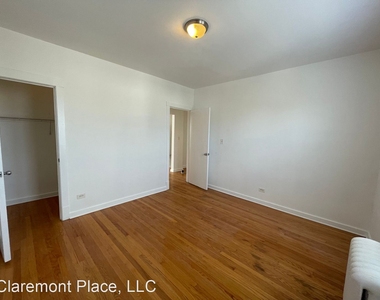 6343 N Claremont Ave - Photo Thumbnail 10