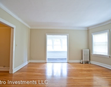 2534 N Prospect Ave - Photo Thumbnail 2