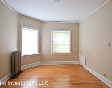 2534 N Prospect Ave - Photo Thumbnail 12