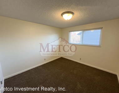 1310 Q Street - Photo Thumbnail 12