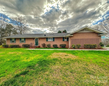 1063 Willow Ridge Lane - Photo Thumbnail 1