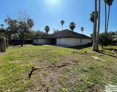 5316 N Palm Valley Dr. - Photo Thumbnail 19