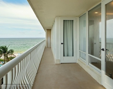 4020 Galt Ocean Dr - Photo Thumbnail 22