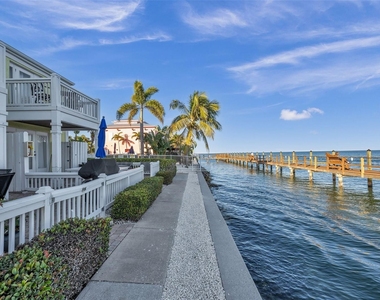 5018 Coquina Key Drive Se - Photo Thumbnail 28