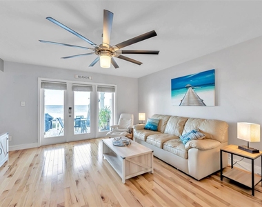 5018 Coquina Key Drive Se - Photo Thumbnail 9