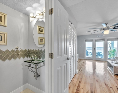 5018 Coquina Key Drive Se - Photo Thumbnail 15