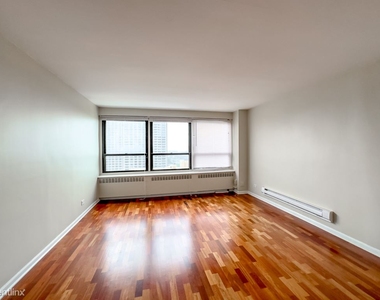 4180 N. Marine Drive, Unit A2161 - Photo Thumbnail 11