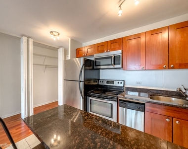 4180 N. Marine Drive, Unit A2161 - Photo Thumbnail 2