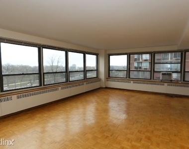 4180 N. Marine Drive, Unit A506 - Photo Thumbnail 12