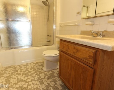 4180 N. Marine Drive, Unit A506 - Photo Thumbnail 19