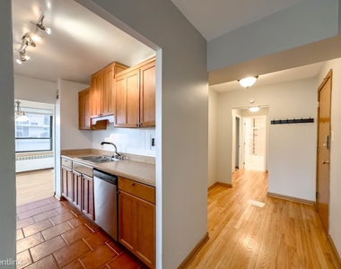 4180 N. Marine Drive, Unit A504 - Photo Thumbnail 7