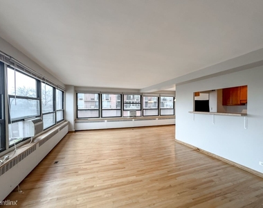 4180 N. Marine Drive, Unit C504 - Photo Thumbnail 15