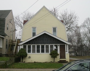 4 Palmer St Ne - Photo Thumbnail 0