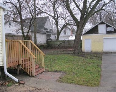 4 Palmer St Ne - Photo Thumbnail 1