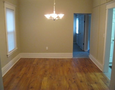 4 Palmer St Ne - Photo Thumbnail 2