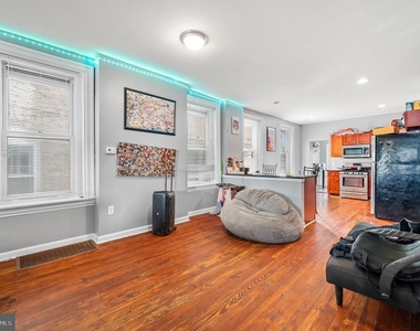 4314 Manayunk Ave - Photo Thumbnail 5