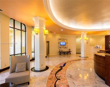 2501 S Ocean Dr - Photo Thumbnail 21