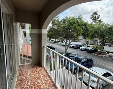 12637 Sw 54th St - Photo Thumbnail 11