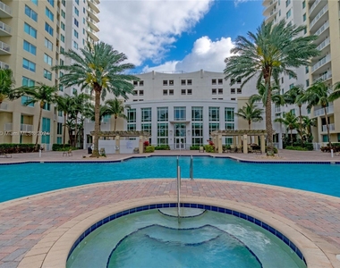 1745 E Hallandale Beach Bl - Photo Thumbnail 2