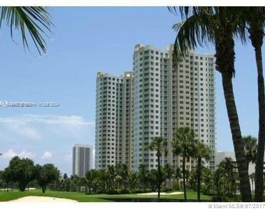 1745 E Hallandale Beach Bl - Photo Thumbnail 20