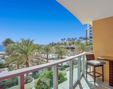 2501 S Ocean Dr - Photo Thumbnail 1