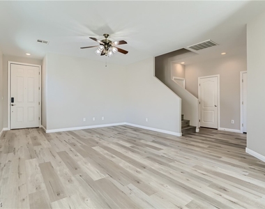 6171 Sierra Blue Court - Photo Thumbnail 5