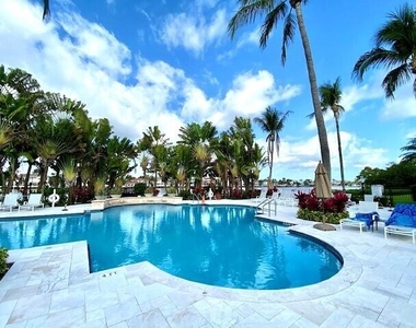 3594 S Ocean Boulevard - Photo Thumbnail 10