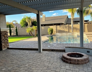 20198 E Silver Creek Lane - Photo Thumbnail 12