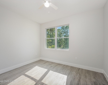 1369 Harper Boulevard Sw - Photo Thumbnail 16