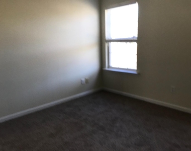 12412 N Exeter Way - Photo Thumbnail 11