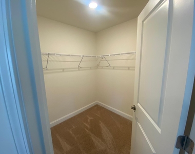 4759 Lord Fogelman Way - Photo Thumbnail 20