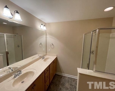 6226 San Marcos Way - Photo Thumbnail 10