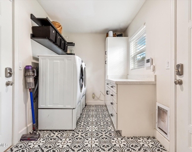 3301 E Campbell Avenue - Photo Thumbnail 18